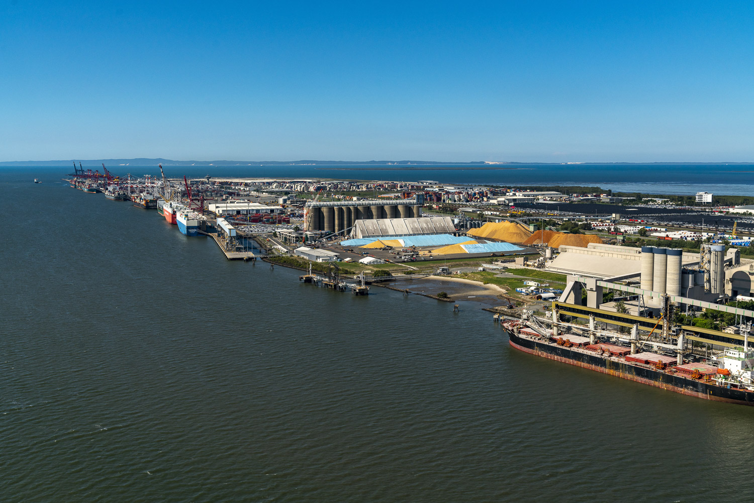 Port of Brisbane driving higher productivity and freight vehicle innovation
