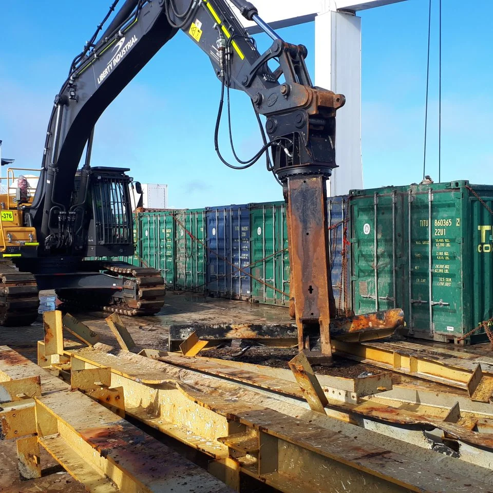 Container ship demolitions at an all-time low stands at 28 years