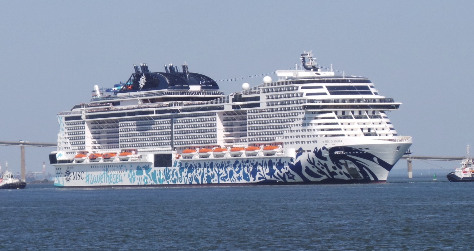 At least two Italian-flagged ships near the Strait of Hormuz