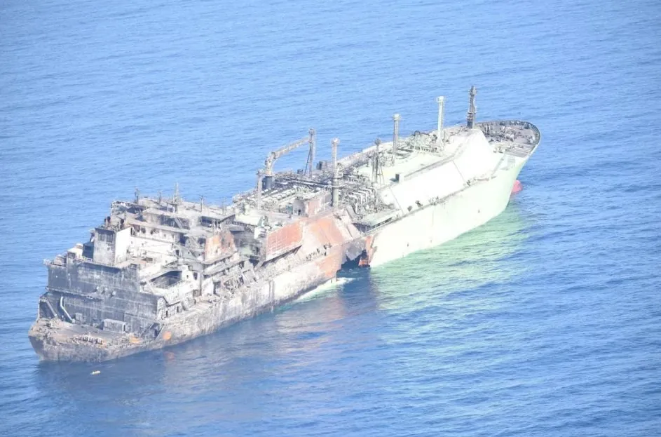 Eni contributed to the rescue of a drifting LNG tanker in the Mediterranean.