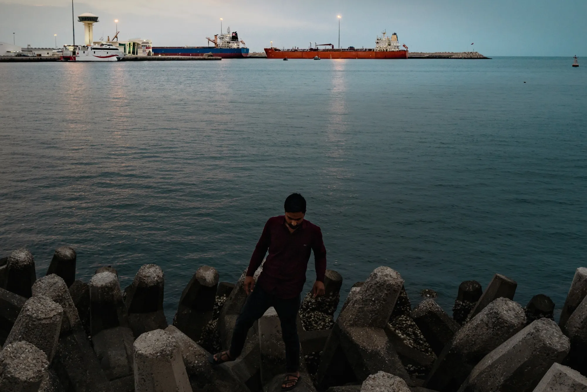 The fate of the three tankers that entered the Strait of Hormuz from the Gulf of Oman