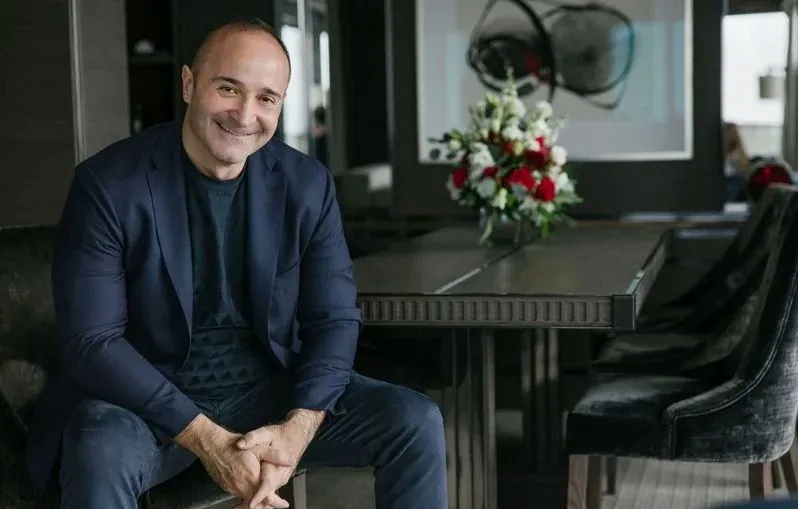 Ernesto Fara : A New CEO of Ritz-Carlton Yacht Collection