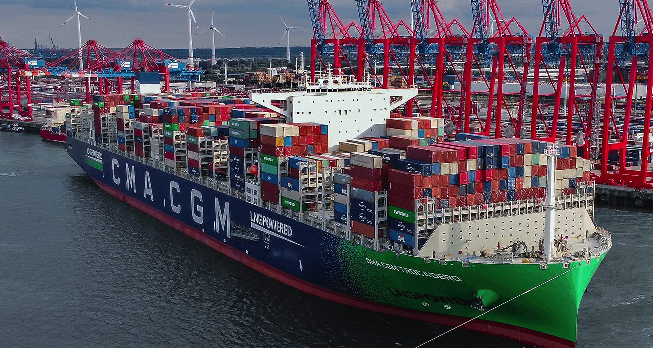 Drewry :  Suez Canal recovery squeezing  LR freight rates amid ballooning fleet