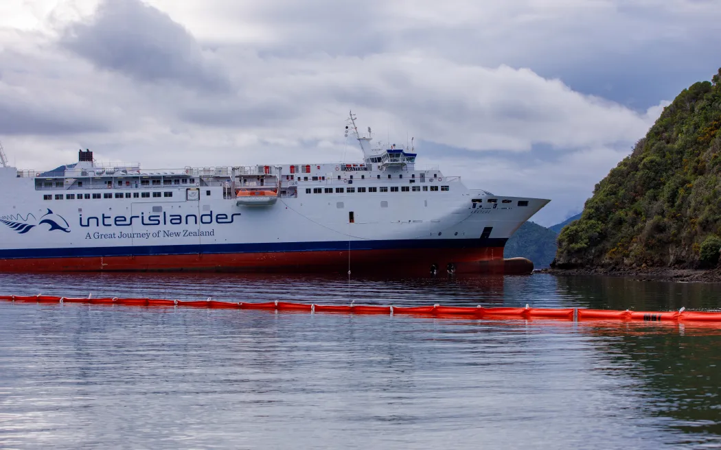 Interislander ferry Aratere refloated after grounding