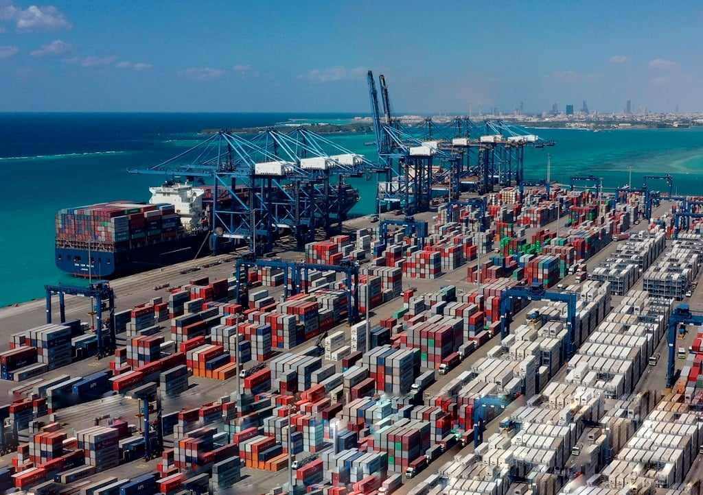 Cargo Throughput Tonnage Rises in Saudi Ports in June 2024 Maritime Tickers