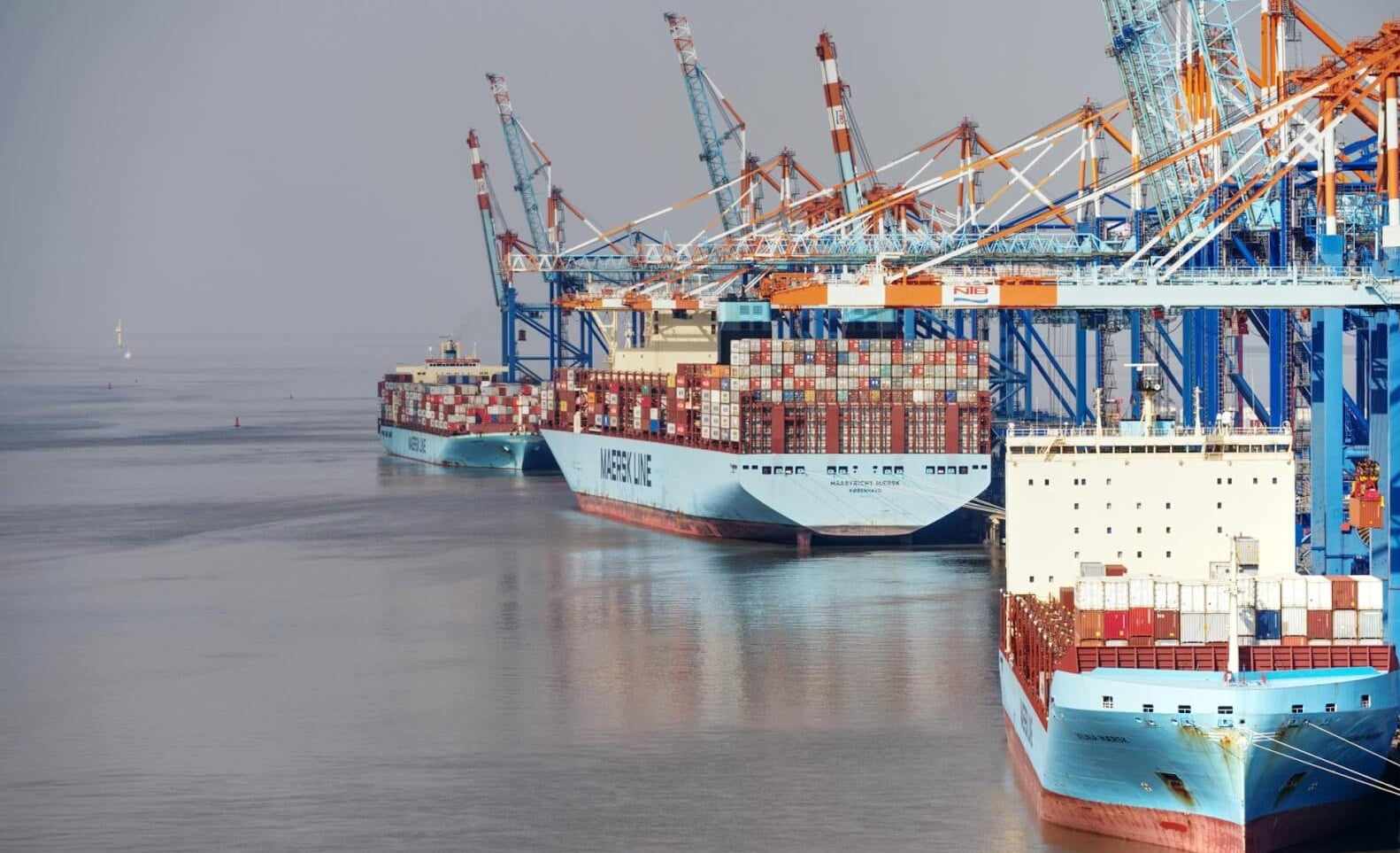 Maersk charters four container ships from SFL Corporation Maritime Tickers