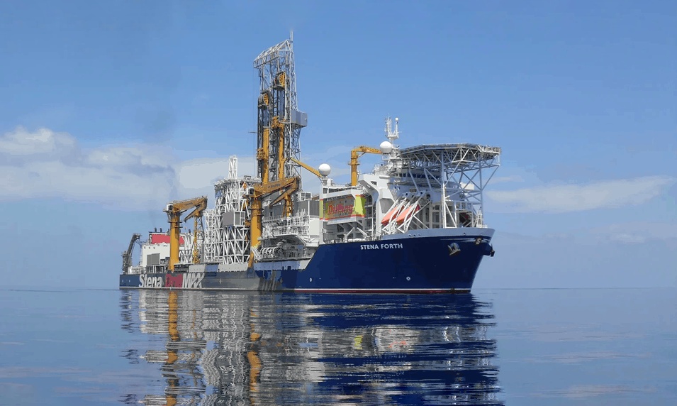 Stena Drilling drillshing to Las Palmas shipyard’s dock