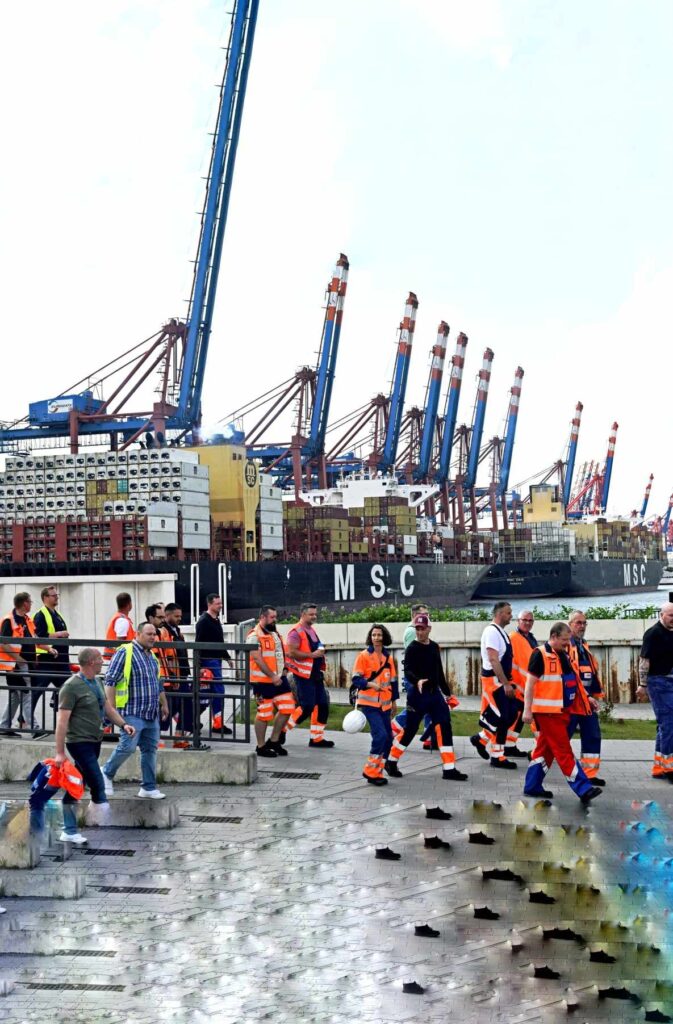 Indian Port workers preparing for indefinite strike Maritime Tickers