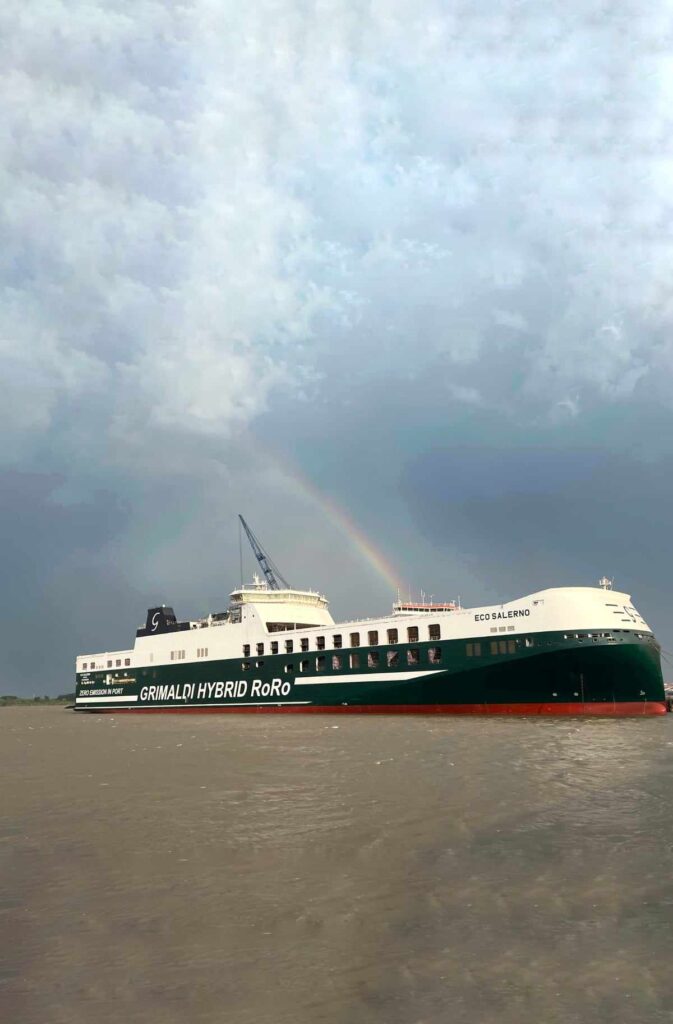 The new Ro-Ro ship Eco Salerno was delivered to Grimaldi Maritime Tickers