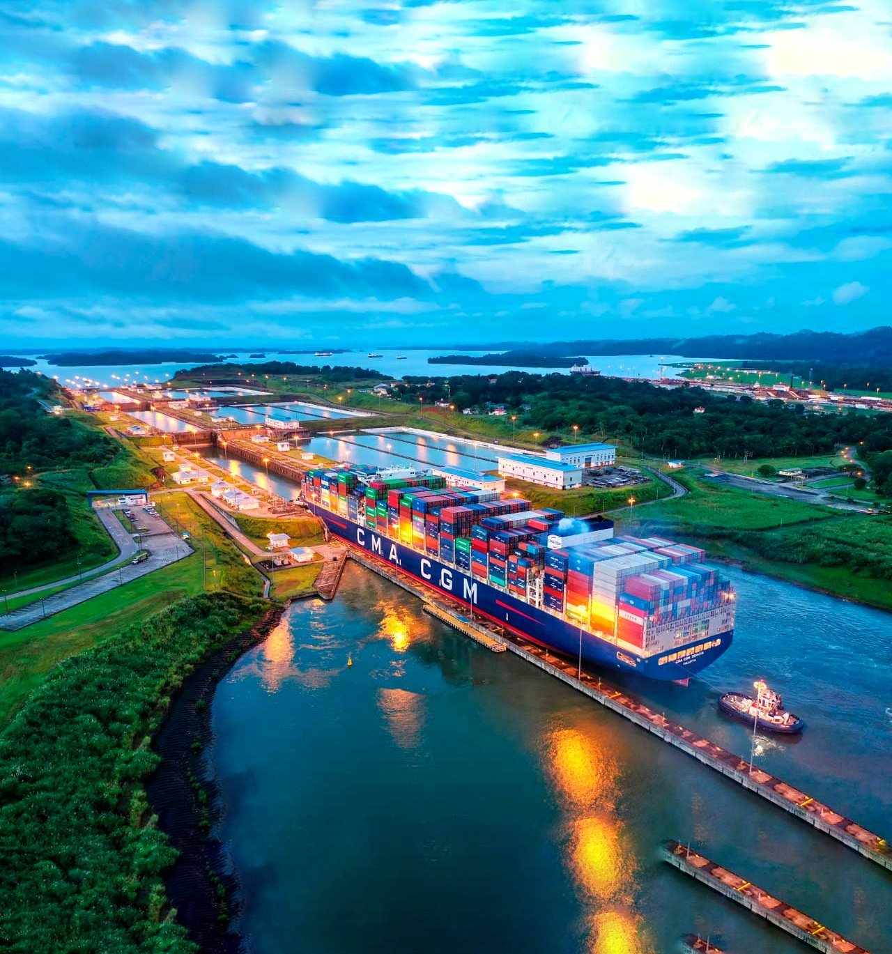 China's Dragon 'Crawling' Towards Panama Canal Maritime Tickers