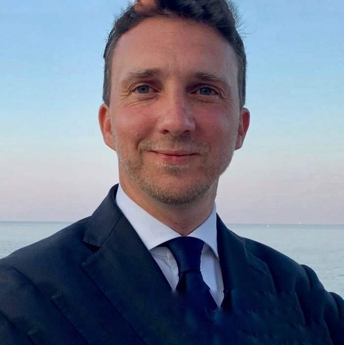 Roberto Bruzzone leads to Royal Caribbeans Marine Center -UK Maritime Tickers