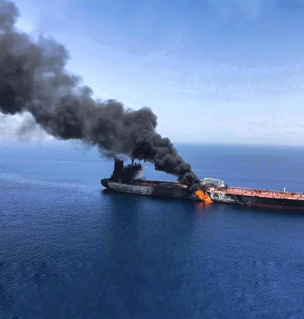 Fire on 3 ships in the Sea of ​​Oman before the Strait of Hormuz Maritime Tickers.jpg