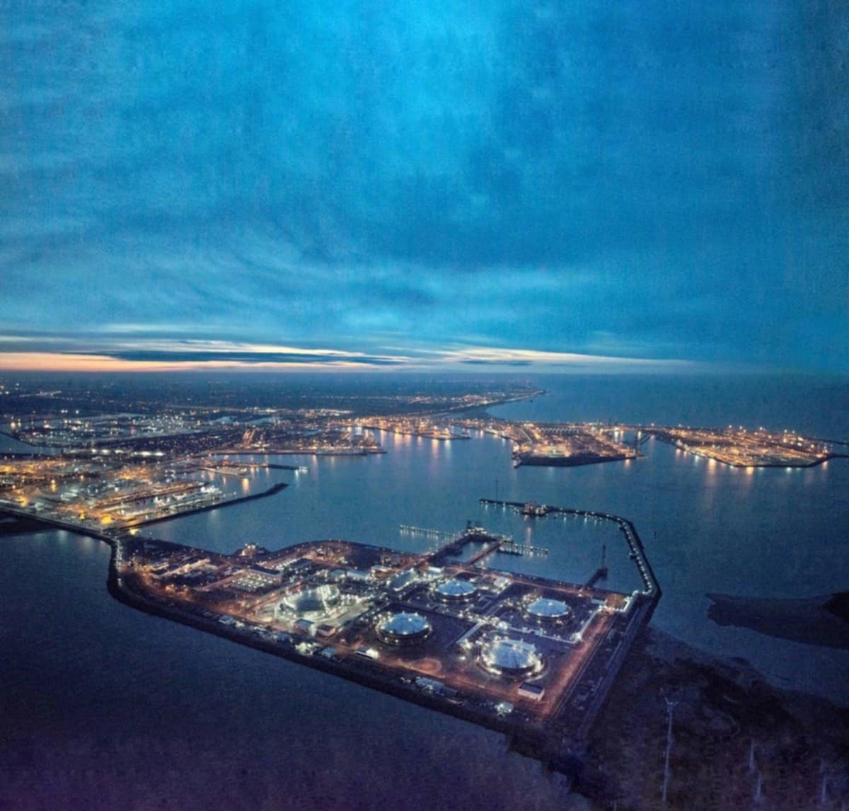 Port of Antwerp welcomes Flemish and German governments Maritime Tickers.png