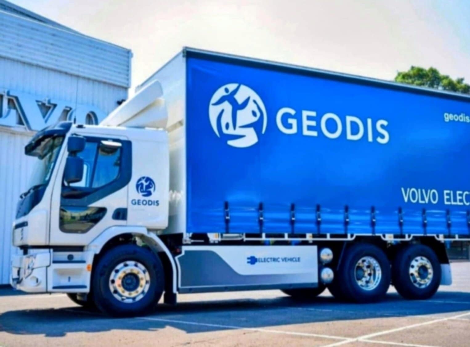 GEODIS launches a new fully digital sales channel Maritime Tickers.jpg